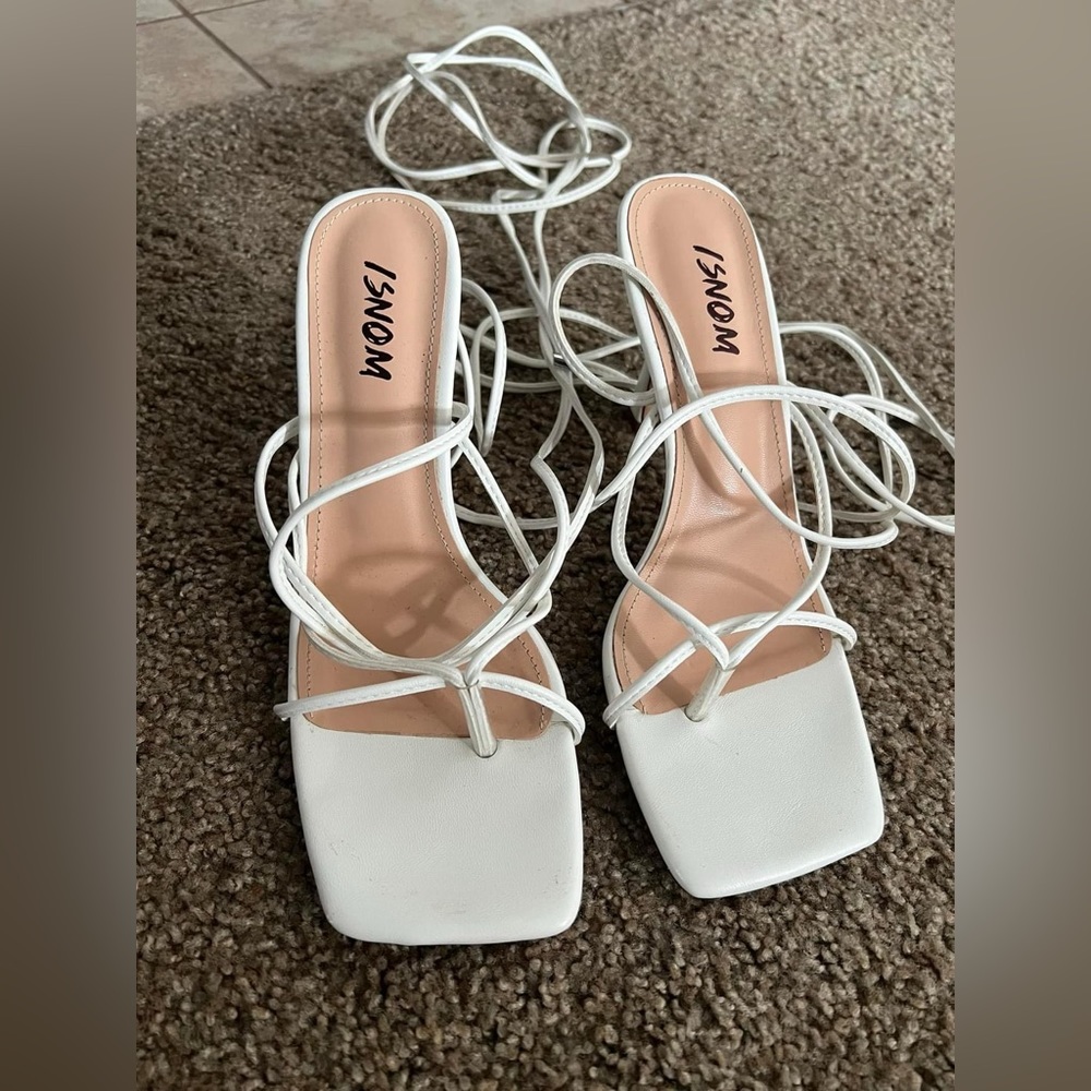 Cute White Tie up heels